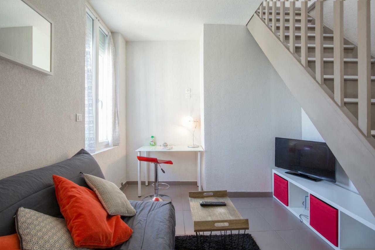 Decouvrir Lourdes Apartment ภายนอก รูปภาพ