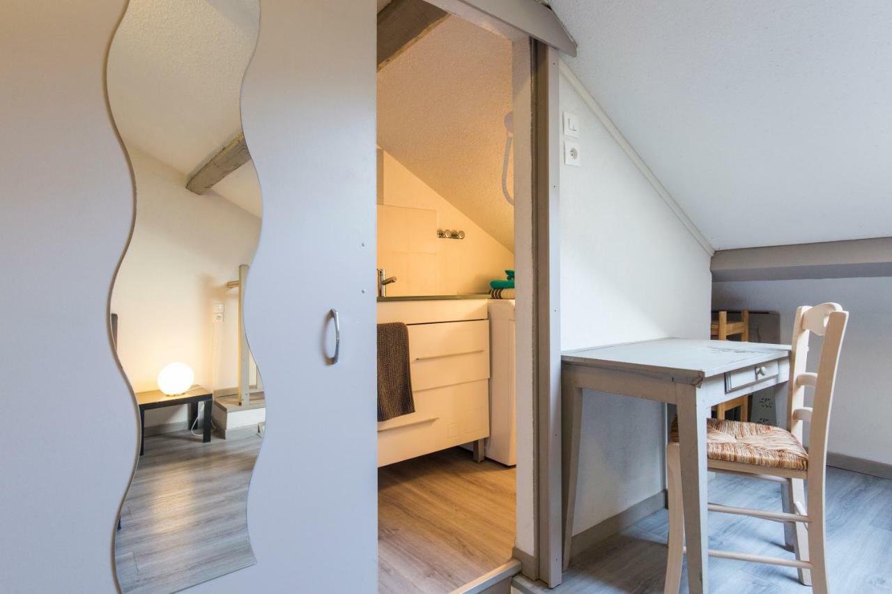 Decouvrir Lourdes Apartment ภายนอก รูปภาพ