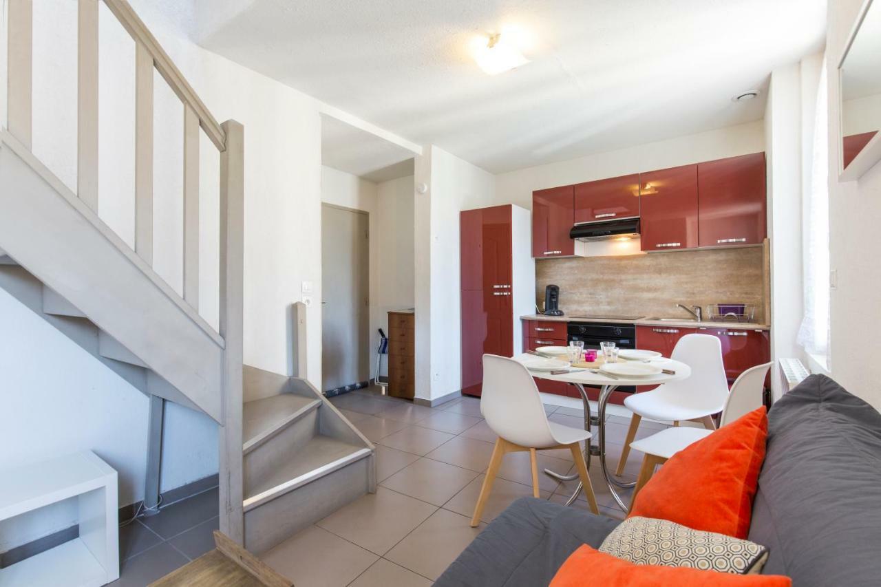 Decouvrir Lourdes Apartment ภายนอก รูปภาพ